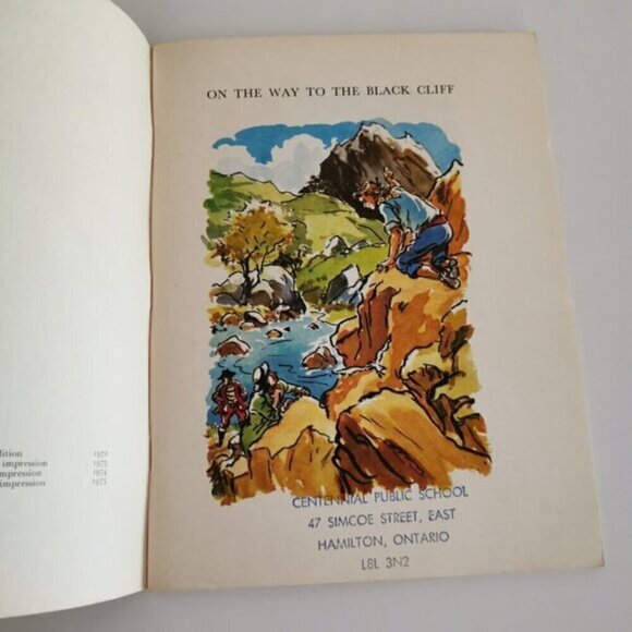On the Way to Black Cliff by Sheila McCullagh Student Reader Book 1970s Pirates - Picture 5 of 8
